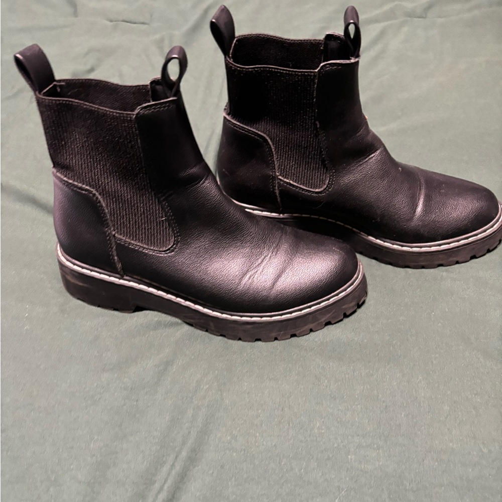 Black boots